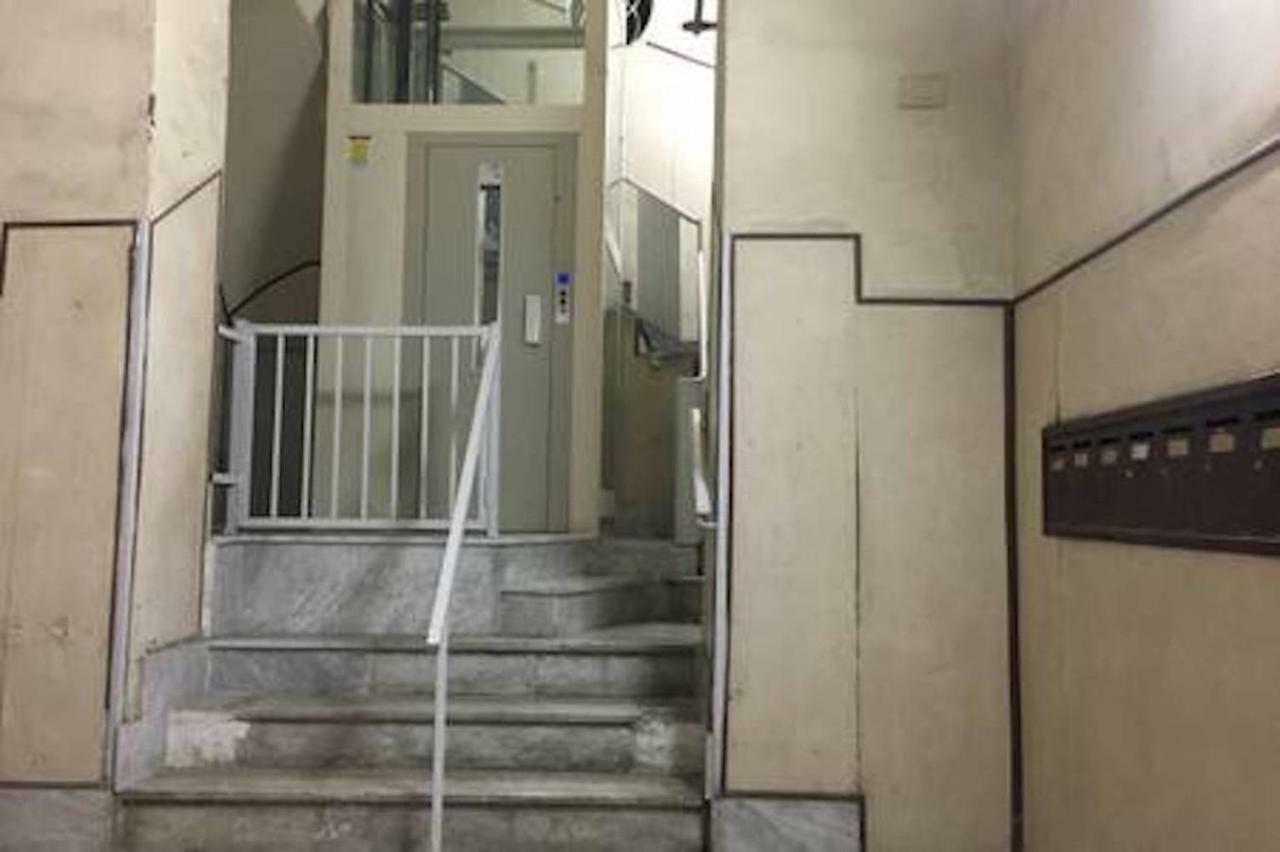 Casa G&G Pignasecca 2 Nel Cuore Di Napoli Экстерьер фото